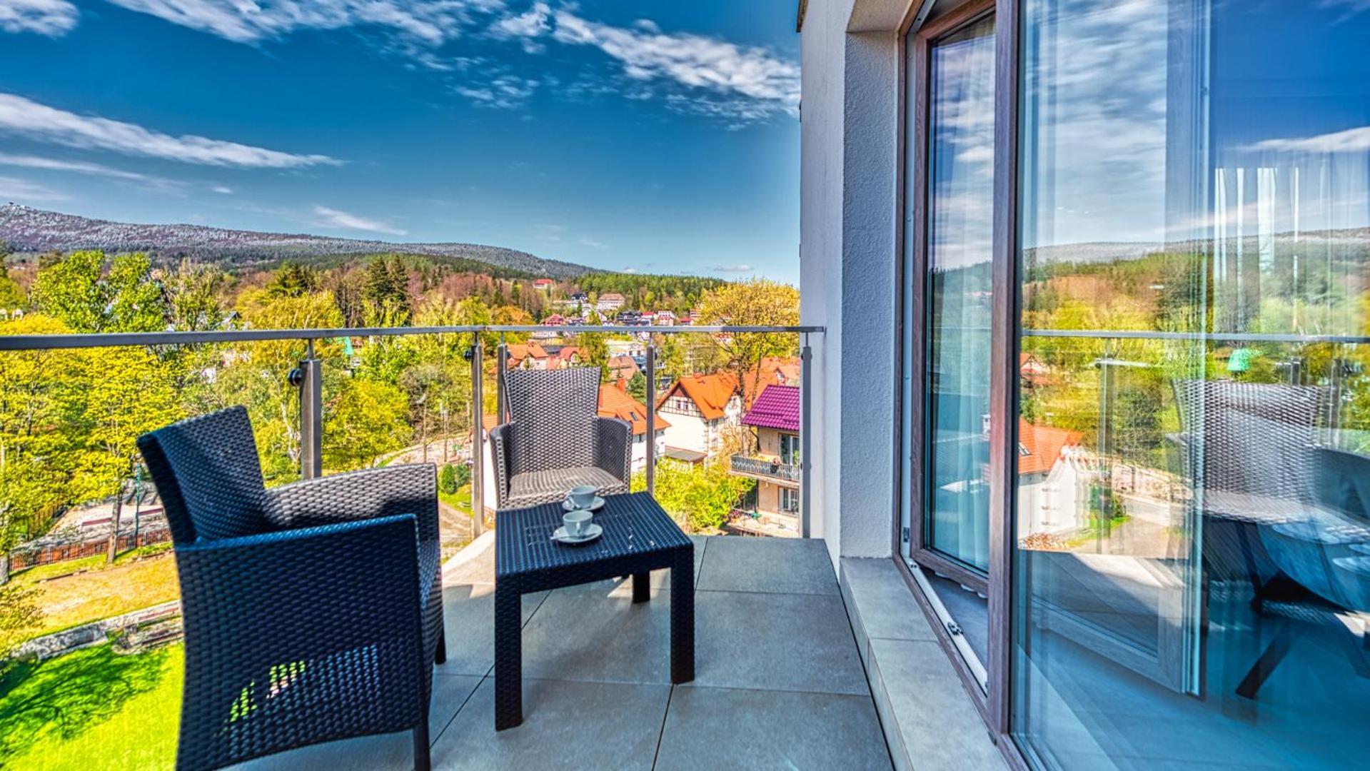 Apartamenty Z Basenem I Saunami Stone Hill Resort II Vip Centrum By Royal Aparts Szklarska Poreba Dış mekan fotoğraf