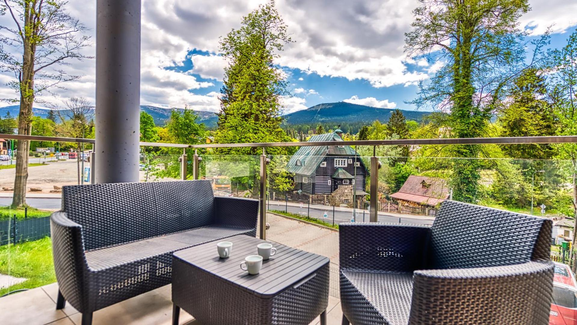 Apartamenty Z Basenem I Saunami Stone Hill Resort II Vip Centrum By Royal Aparts Szklarska Poreba Dış mekan fotoğraf