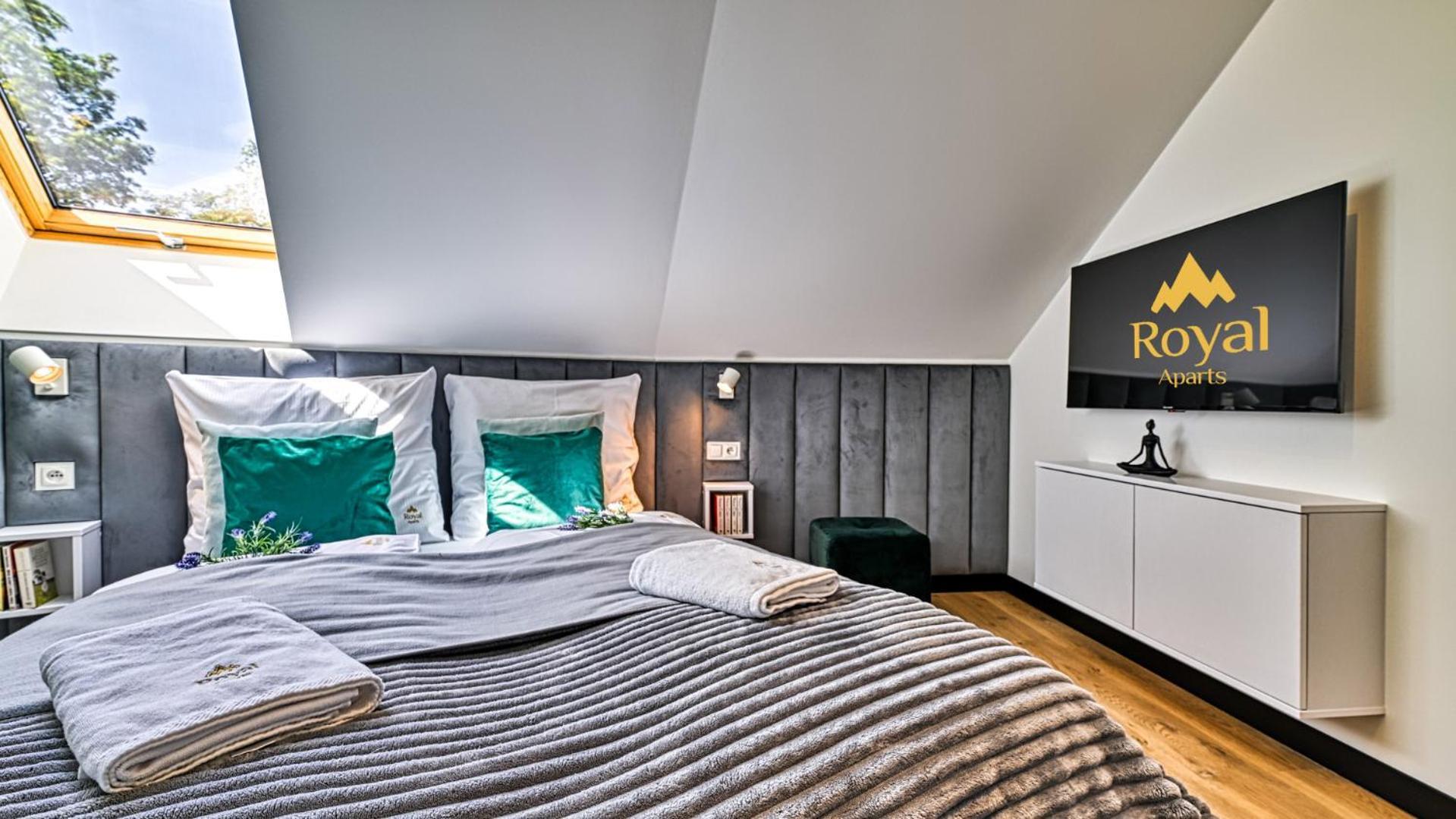Apartamenty Z Basenem I Saunami Stone Hill Resort II Vip Centrum By Royal Aparts Szklarska Poreba Dış mekan fotoğraf